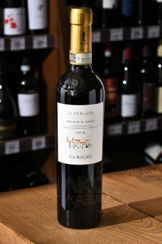 Recioto di Soave Ca`Rugate La Perlara - вино Речото ди Соаве Ка’ Ругате Ла Перлара 0.5 л белое сладкое
