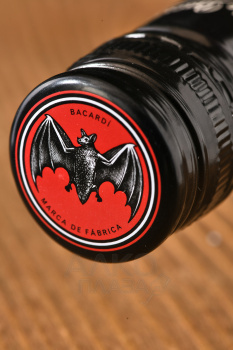 Bacardi Spiced - ром Бакарди Спайсд 0.7 л