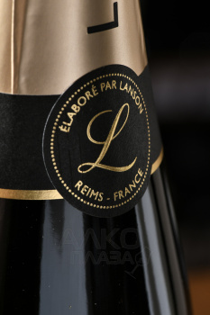 Lanson Black Label Brut gift box - шампанское Лансон Блэк Блэк Лейбл Брют 0.75 л в п/у