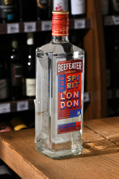 Beefeater London Dry Gin Limited Edition Rachel Joy - джин Бифитер Лимитед Эдишн Рейчел Джой 0.7 л