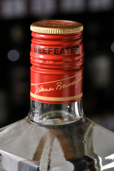 Beefeater London Dry Gin Limited Edition Rachel Joy - джин Бифитер Лимитед Эдишн Рейчел Джой 0.7 л