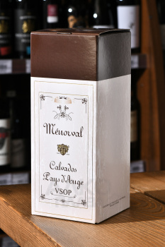 Menorval VSOP - кальвадос Менорвал ВСОП 0.7 л