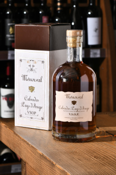 Menorval VSOP - кальвадос Менорвал ВСОП 0.7 л