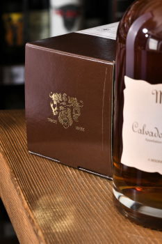 Menorval VSOP - кальвадос Менорвал ВСОП 0.7 л