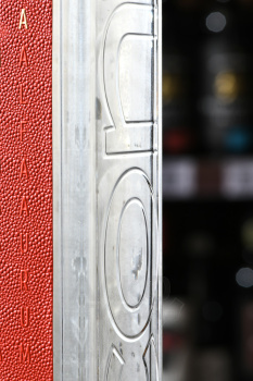 ICON Red - водка Айкон Ред 0.5 л