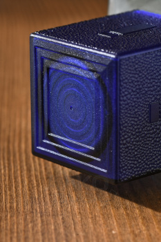 iCON Blue - водка Айкон Блю 0.7 л