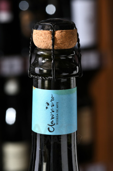 Claroscuro Extra Brut Pinot Noir - вино игристое Клароскуро Экстра Брют Пино Нуар 0.75 л экстра брют розовое