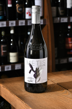 Metis Sauvignon Blanc - вино Метис Совиньон Блан 0.75 л белое сухое