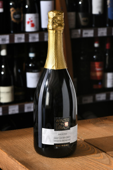 Winzer von Erbach Erbacher Michelmark Riesling Sekt Extra Brut - вино игристое Винцер фон Эрбах Эрбахер Михельмарк Рислинг Зект Экстра Брют 0.75 л белое экстра брют