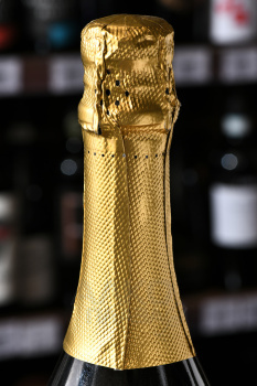 Winzer von Erbach Erbacher Michelmark Riesling Sekt Extra Brut - вино игристое Винцер фон Эрбах Эрбахер Михельмарк Рислинг Зект Экстра Брют 0.75 л белое экстра брют