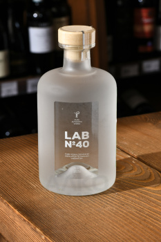 Водка ЛАБ №40 0.5 л