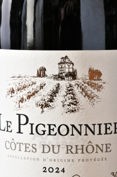 Foncalieu Le Pigeonnier Vieilles Vigne Cotes du Rhone AOP - вино Фонкалье Ле Пижонье Вьей Винь АОП Кот дю Рон 0.75 л красное сухое
