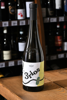 3 Rios Escolha Vinho Verde DOC - вино 3 Риос Эсколья ДОК Винью Верде 0.75 л белое сухое