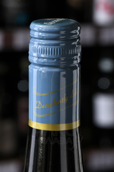 Darling Chocoholik Pinotage - вино Дарлинг Чокохолик Пинотаж полусухое 0.75 л