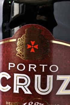 Porto Cruz Ruby - портвейн Порто Круз Руби 0.75 л