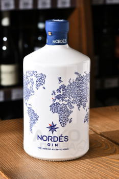 Nordes - джин Нордес 0.7 л