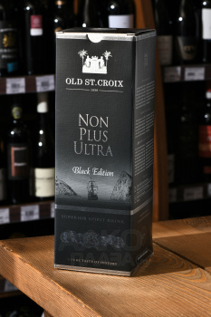 Old St. Croix (A.H. Riise) Non Plus Ultra gift box - ром Олд Санта Крус (А.Х. Риисе) Нон Плюс Ультра Блек Эдишн 0.7 л в п/у