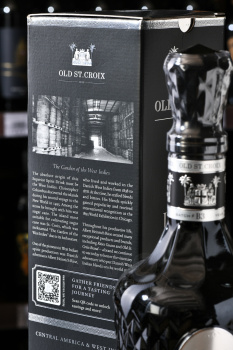 Old St. Croix (A.H. Riise) Non Plus Ultra gift box - ром Олд Санта Крус (А.Х. Риисе) Нон Плюс Ультра Блек Эдишн 0.7 л в п/у