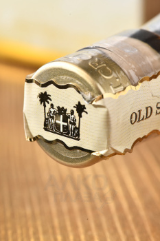 Old St. Croix (A.H. Riise) XO 1888 Copenhagen Gold Medal - ром Олд Санта Крус А.Х. Рииз ХО 1888 Копенгаген Голд Медал 0.7 л в п/у