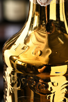 J.J. Whitley Artisanal Gold Filtered - водка Дж. Дж. Уитли Артисанал Голд Фильтеред 0.7 л