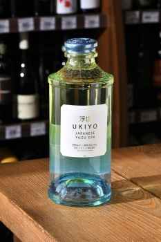 Ukiyo Yuzu - джин Укиё Юдзу 0.7 л