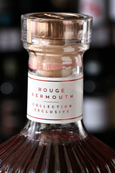Tete de Cheval Vermouth Rouge - вермут Тет де Шеваль Руж 0.75 л красный сладкий