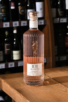 Tete de Cheval Vermouth Rose Peche d’Or - вермут Тет де Шеваль Савёр Пеш д’Ор Персик 0.75 л розовый сладкий