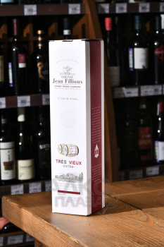 Jean Fillioux Tres Vieux - коньяк Жан Фийу Тре Вье 0.7 л в п/у