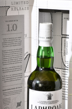 Laphroaig Elements L1.0 - виски Лафройг Элементс Л 1.0 0.7 л в п/у
