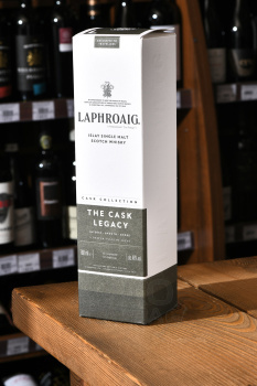 Laphroaig The Cask Legacy Edition - виски Лафройг Зе Каск Легаси 0.7 л в п/у