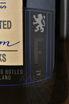 Longfort Rum Cask - виски ЛонгФорт Ром Каск 0.7 л в тубе