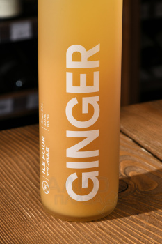 Ile Four Ginger - ликер Иль Фор Джинджер Имбирь 0.5 л