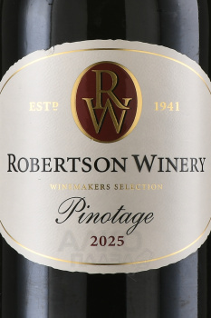 Robertson Winery Pinotage - вино Робертсон Вайнери Пинотаж 0.75 л красное сухое