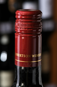 Robertson Winery Pinotage - вино Робертсон Вайнери Пинотаж 0.75 л красное сухое