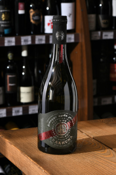 Krakhuna Alexandrov Wine Collection - вино Крахуна Alexandrov Wine Collection 0.75 л белое сухое
