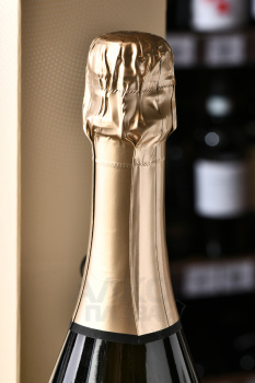 Lovo Prosecco Millesimato - вино игристое Просекко Миллезимато Лово 0.75 л белое брют в п/у