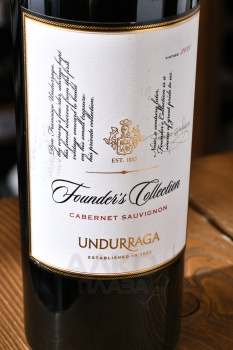 Undurraga Founders Collection Cabernet Sauvignon - вино Ундуррага Фаундерс Коллекшн Каберне Совиньон 0.75 л красное сухое