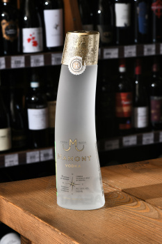 Mamont - водка Мамонт 0.5 л