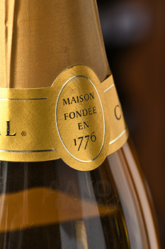 Louis Roederer Cristal - шампанское Луи Родерер Кристаль 0.75 л