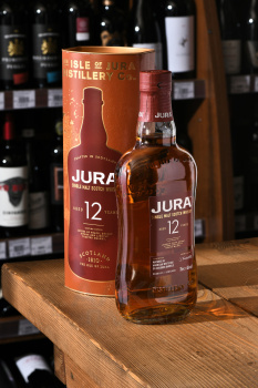 Jura 12 years old in tube - виски Джура 12 лет 0.7 л в тубе