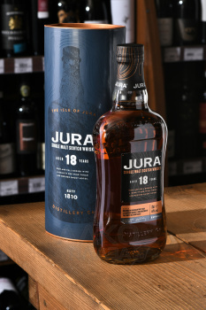 Jura 18 years old in tube - виски Джура 18 лет 0.7 л в тубе