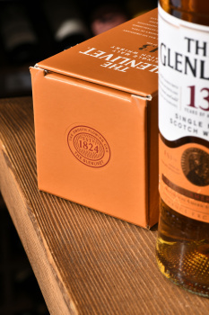 Glenlivet 13 Years Old - виски Гленливет 13 лет 0.7 л в п/у