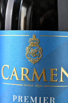 Carmen Premier Reserva Pinot Noir DO - вино Кармен Премьер Резерва Пино Нуар ДО 0.75 л красное сухое