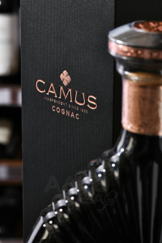 Camus Royal Banquet - коньяк Камю Роял Банке 0.7 л в п/у