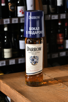 Darrow - виски купажированный Дэрроу 0.5 л + бокал