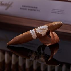 Davidoff Aniversario Short Perfecto - сигары Давидофф Анниверсарио Шорт Перфекто