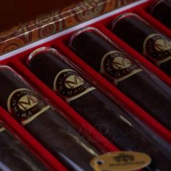 Macanudo Maduro Crystal - сигары Маканудо Мадуро Кристал