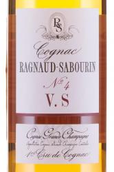 Ragnaud Sabourin Grand Champagne 1 Cru №4 VS gift box - коньяк Раньо Сабурэн Гран Шампань 1 Крю №4 ВС 0.7 л в п/у