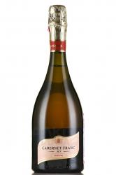 Игристое вино Каберне Фран 0.75 л розовое сухое