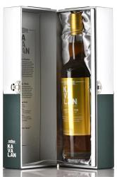 Kavalan Single Malt Ex-Bourbon Oak gift box - виски Кавалан Сингл Молт Экс-Бурбон Оук 0.7 л в п/у